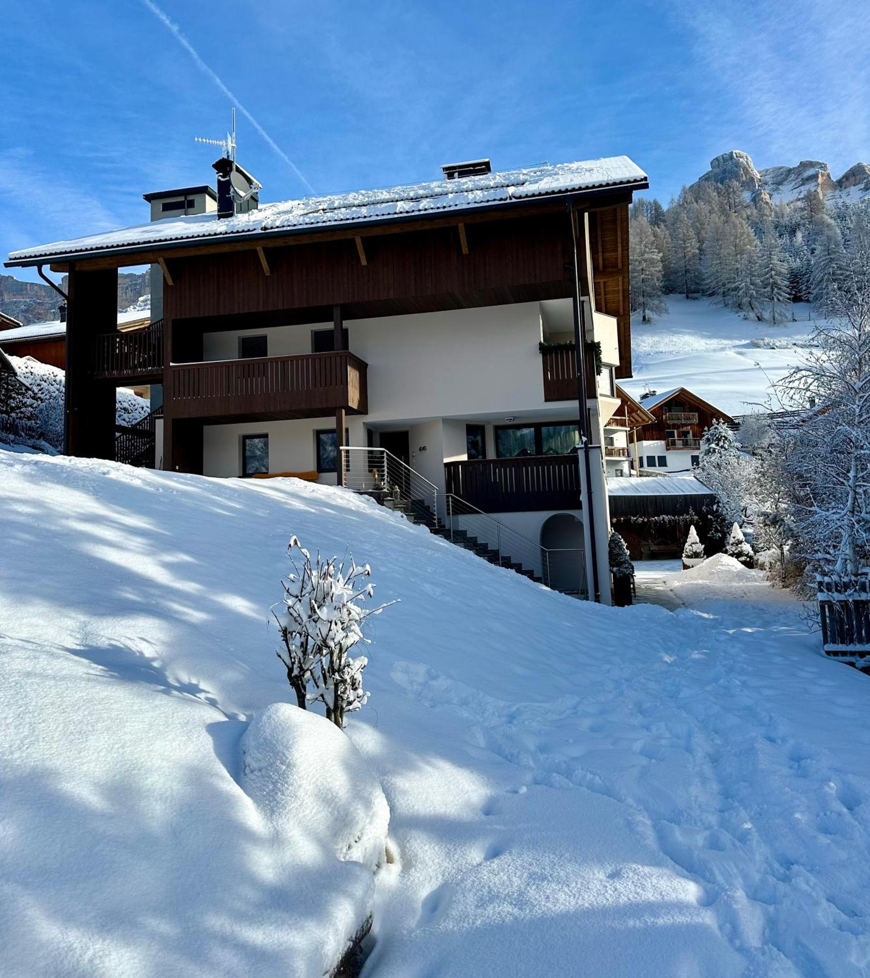 Apartment Ciasa Laoi San Cassiano  Exterior foto