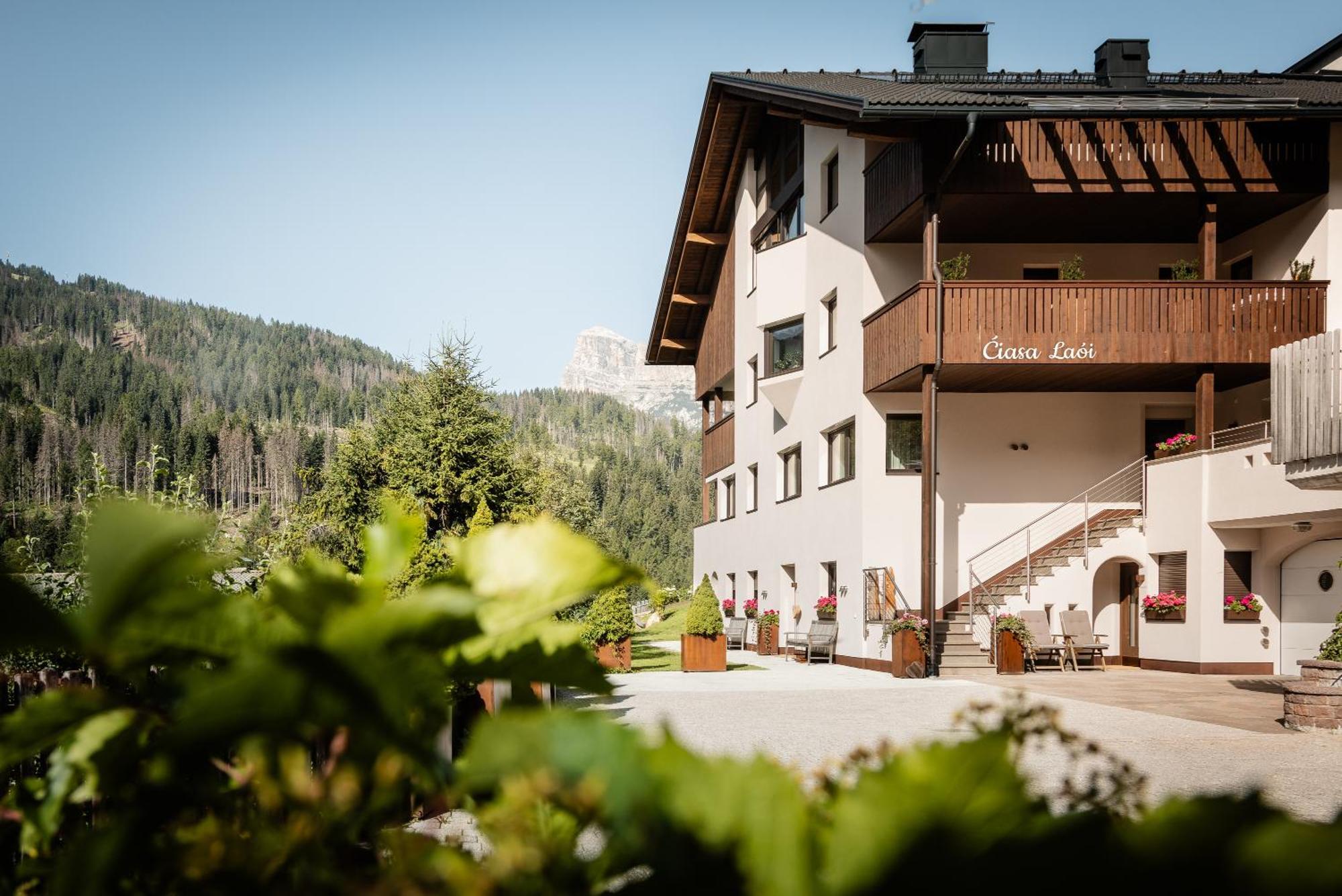 Apartment Ciasa Laoi San Cassiano  Exterior foto